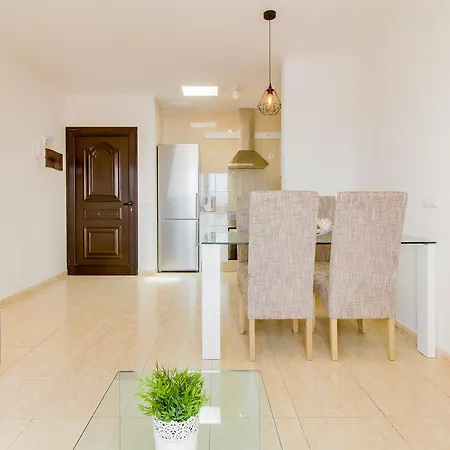 Sara Apartman *